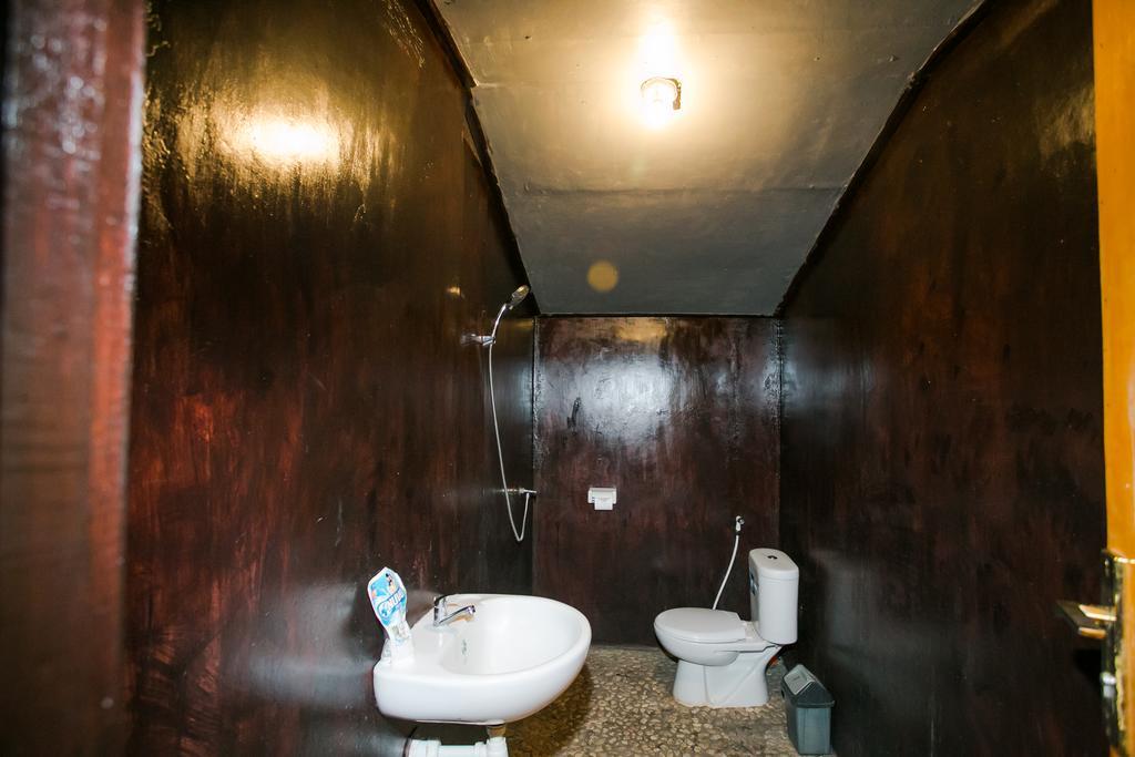 نوسا بينيدا Full Moon Hostel المظهر الخارجي الصورة